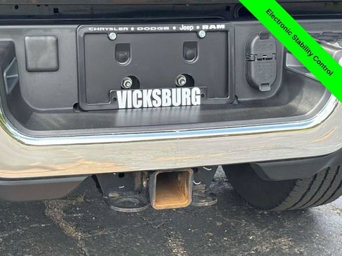 Used 2024 RAM 2500 Tradesman w/ Chrome Appearance Group AWD/4WD image 39