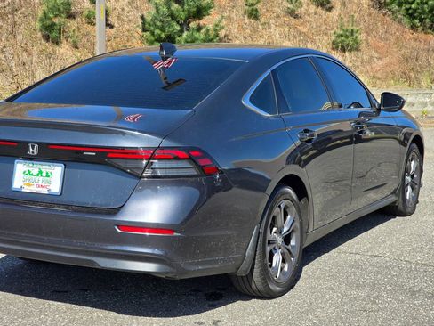 Used 2023 Honda Accord EX image 50