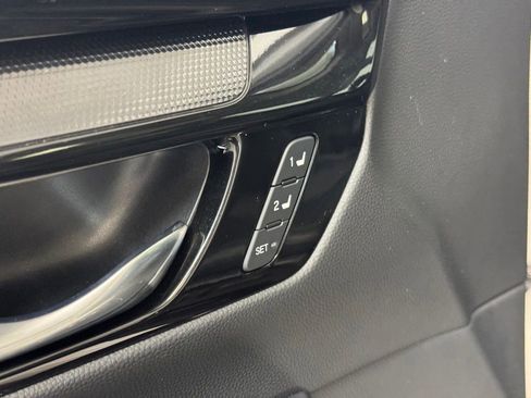Used 2026 Honda CR-V EX-L image 8
