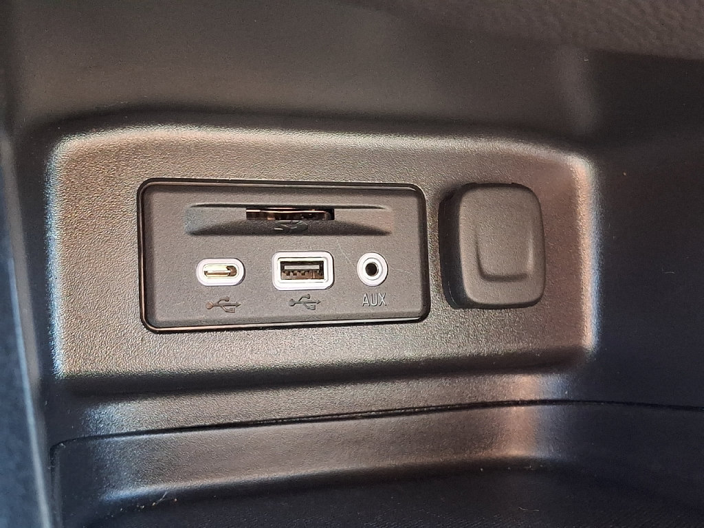Certified 2024 Chevrolet Equinox LT FWD image 27