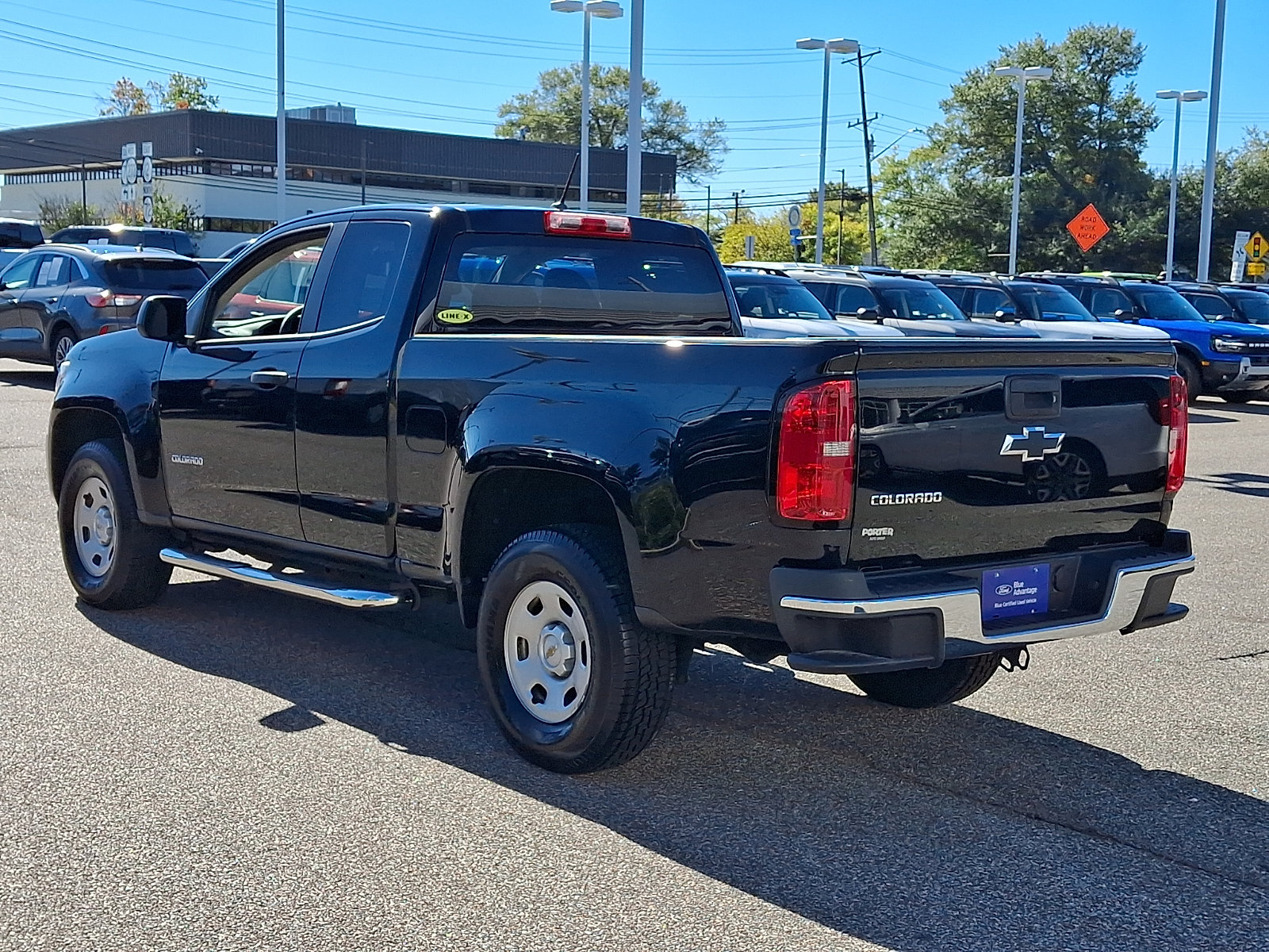 Used 2019 Chevrolet Colorado W/T w/ WT Convenience Package RWD image 7