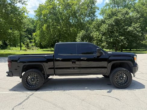 Used 2015 GMC Sierra 1500 Denali w/ Driver Alert Package AWD/4WD image 4