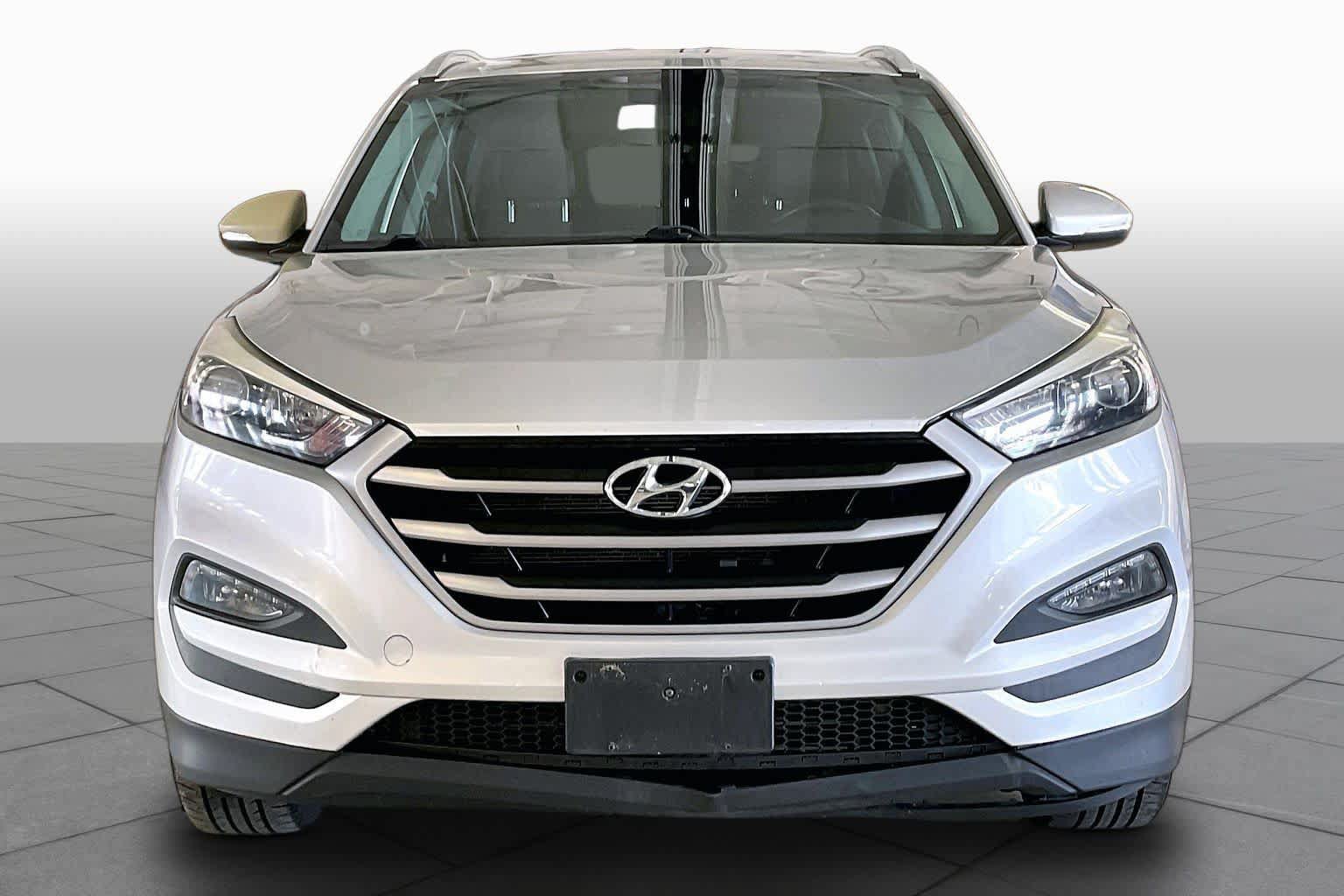 Used 2018 Hyundai Tucson SEL Plus AWD/4WD image 3
