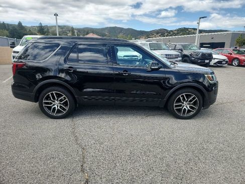 Used 2018 Ford Explorer Sport w/ Equipment Group 401A AWD/4WD image 6
