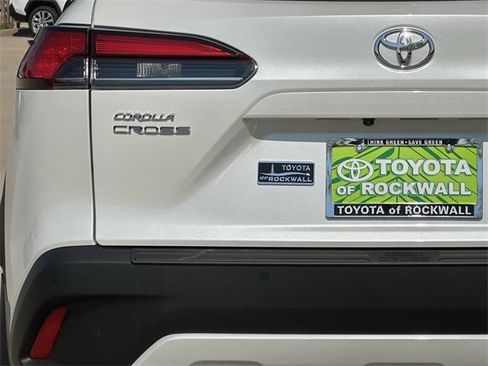 New 2026 Toyota Corolla Cross XLE w/ Convenience Package image 5