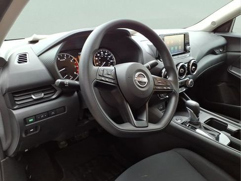 Used 2024 Nissan Sentra S image 13