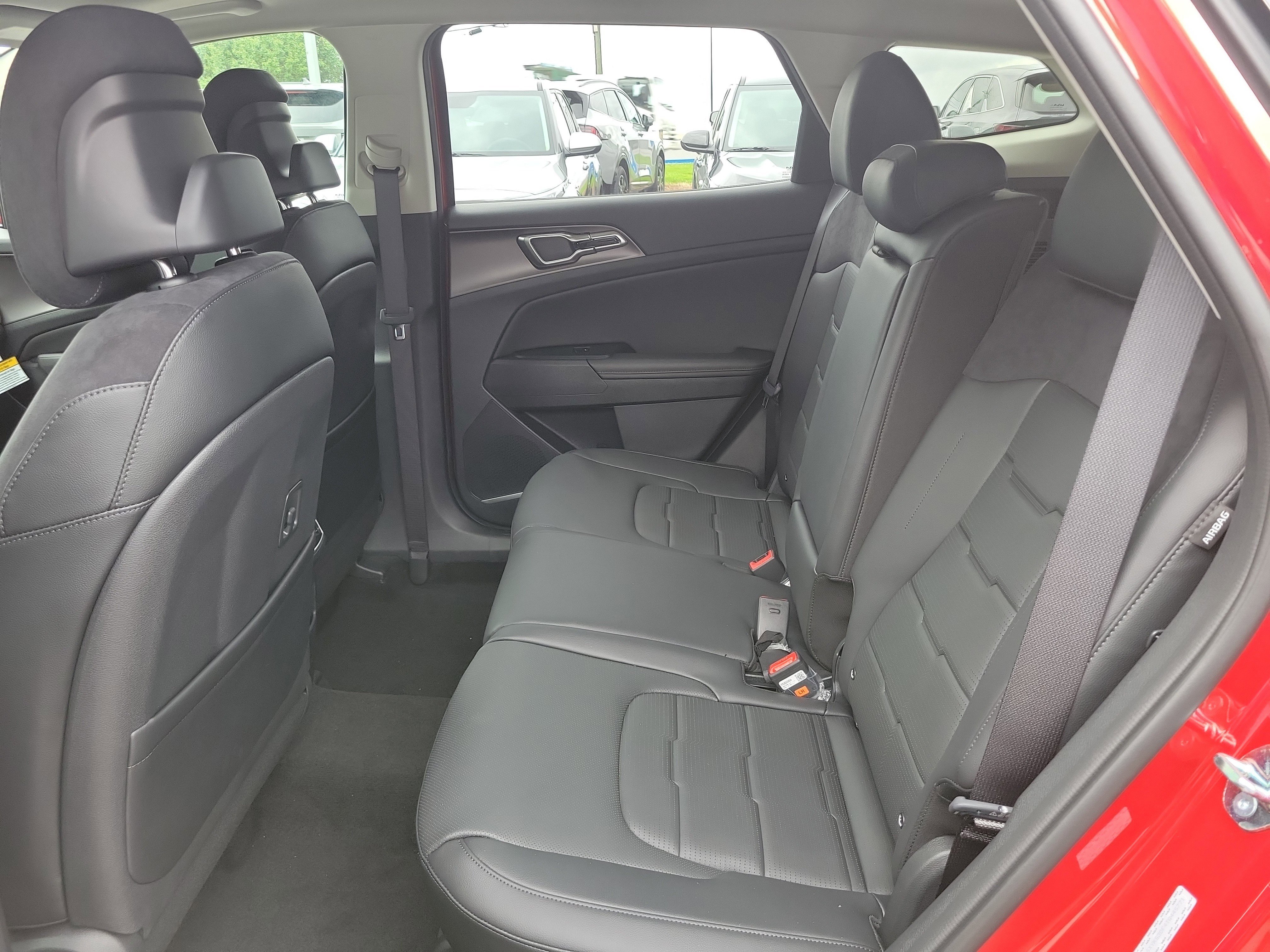 New 2026 Kia Sportage SX FWD image 11