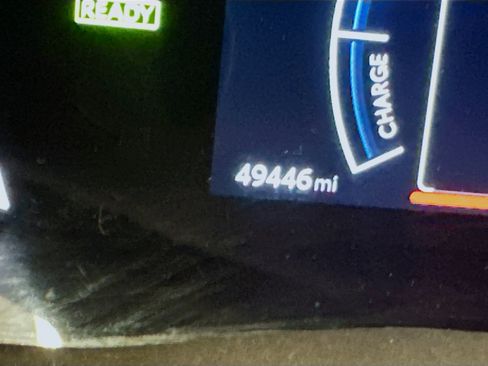 Used 2025 Toyota Camry SE FWD image 19