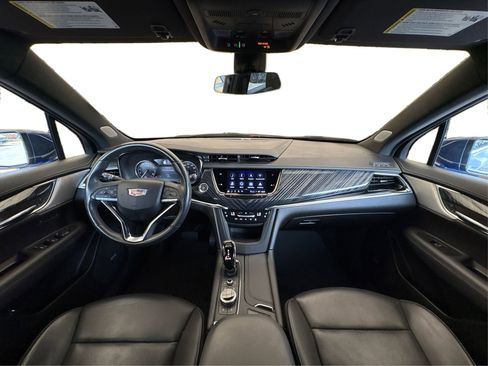 Used 2024 Cadillac XT6 Premium Luxury FWD image 22