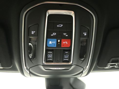 New 2026 Jeep Grand Cherokee L 4WD image 26