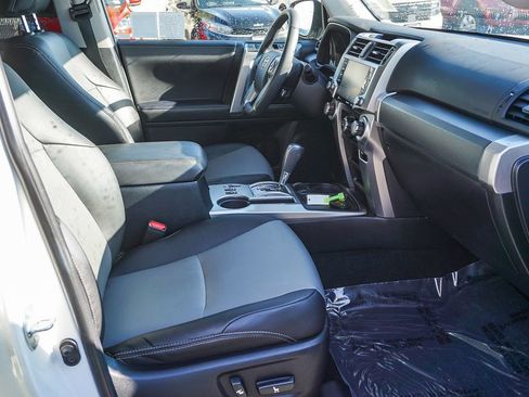 Used 2022 Toyota 4Runner SR5 Premium w/ Moonroof Package image 13