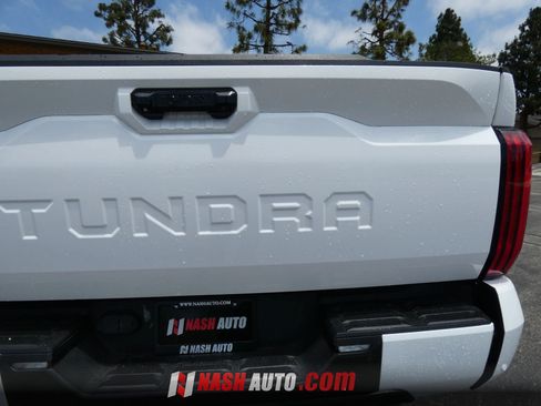 Used 2024 Toyota Tundra Limited w/ TRD Off-Road Package AWD/4WD image 13