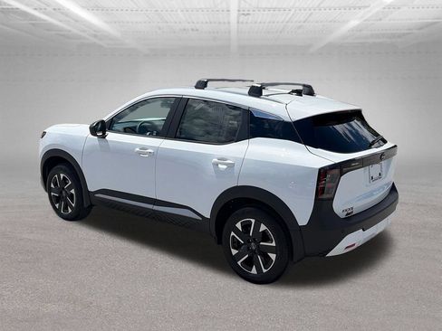 New 2026 Nissan Kicks SV w/ Cold Weather Package AWD/4WD image 4