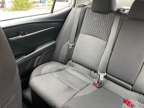 Used 2025 Toyota Camry LE image 38