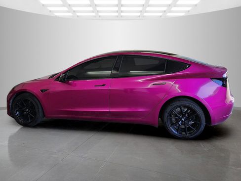 Used 2023 Tesla Model 3 Standard Range image 4