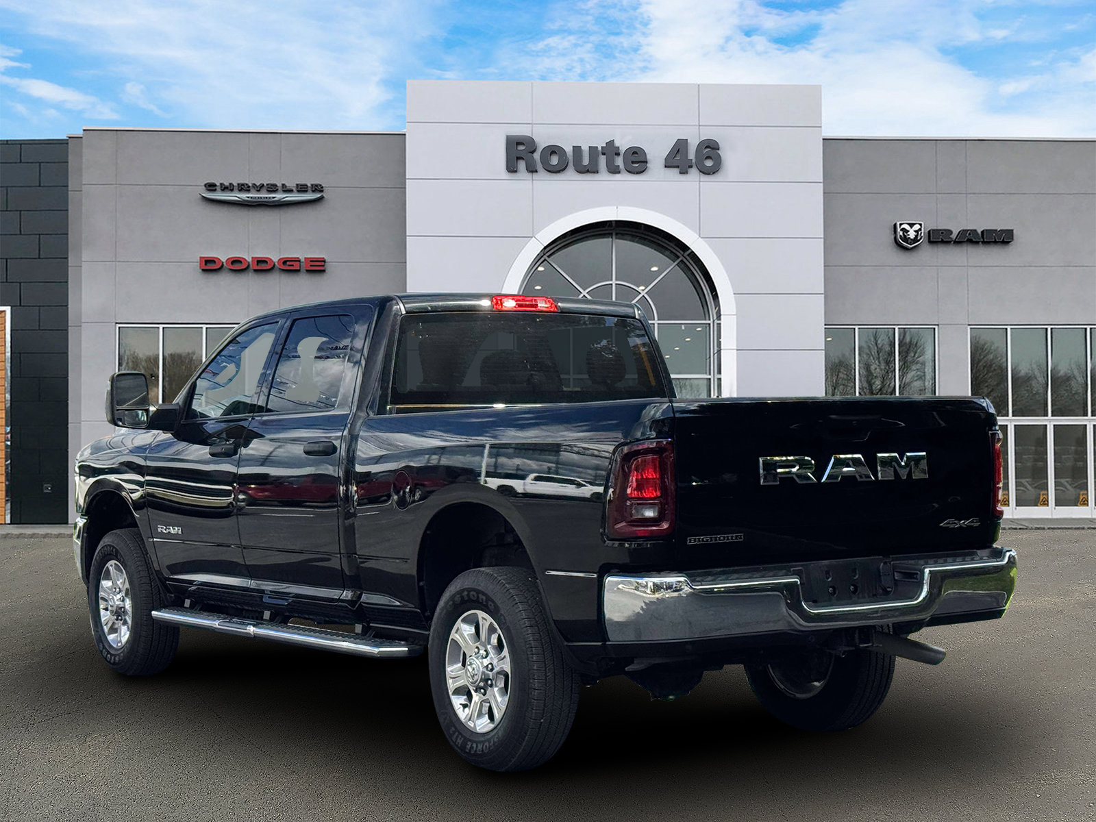 Used 2026 RAM 2500 Big Horn AWD/4WD image 4