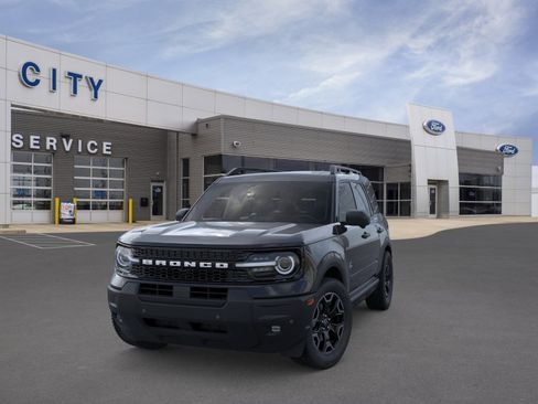 New 2026 Ford Bronco Sport Outer Banks w/ Outer Banks Tech Package+ AWD/4WD image 2