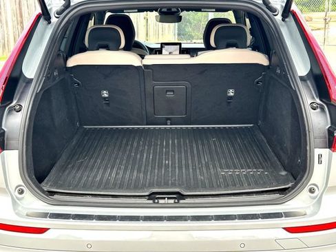 Used 2026 Volvo XC60 B5 Plus w/ Protection Package Premier AWD/4WD image 7