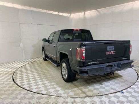 Used 2018 GMC Sierra 1500 Denali AWD/4WD image 23