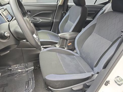 Used 2025 Nissan Versa SV w/ Trunk Package FWD image 19