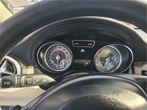 Used 2017 Mercedes-Benz GLA 250 4MATIC image 18