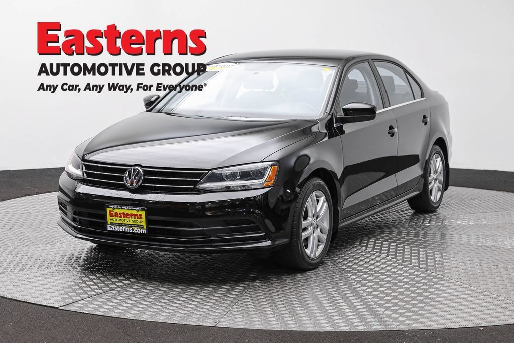Used 2017 Volkswagen Jetta S w/ Jetta S Cold Weather Package FWD image 1