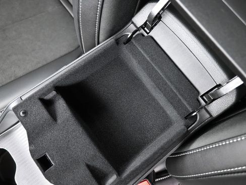 New 2025 Jeep Grand Cherokee L Altitude image 19