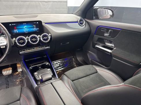 Used 2022 Mercedes-Benz GLA 250 4MATIC image 14