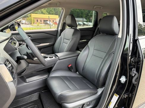 Certified 2024 Nissan Rogue SL AWD/4WD image 17
