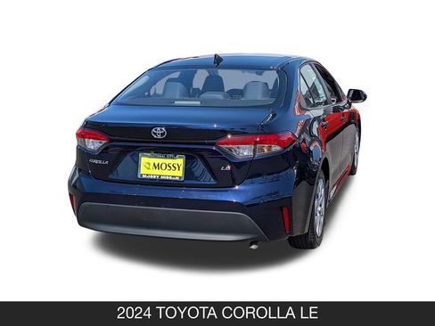 Used 2024 Toyota Corolla LE FWD image 8