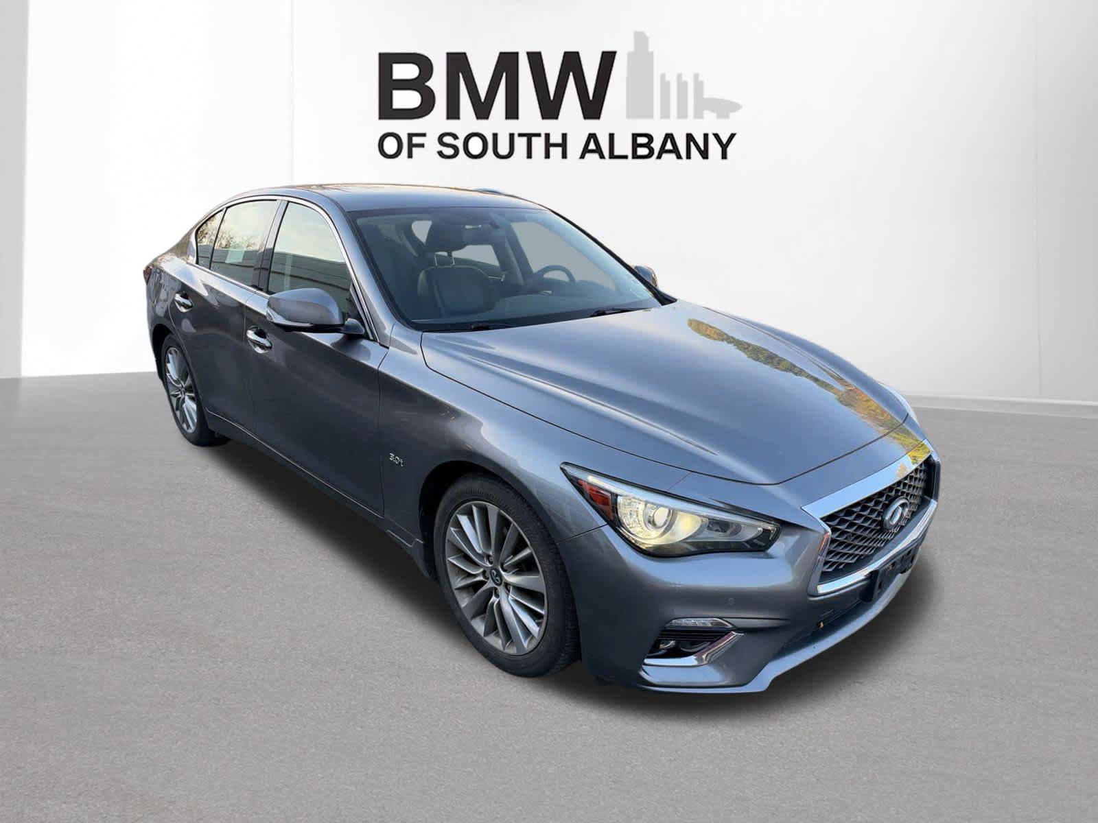 Used 2018 INFINITI Q50 Luxe w/ Sensory Package (Luxe) AWD/4WD image 7