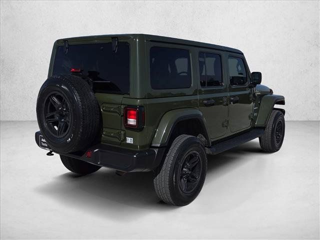 Used 2021 Jeep Wrangler Unlimited Sahara AWD/4WD image 5