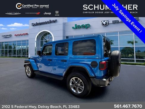 Used 2022 Jeep Wrangler Unlimited Sahara w/ LED Lighting Group AWD/4WD image 5