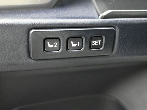 Used 2023 Lexus GX 460 Premium w/ Premium Plus Package image 5