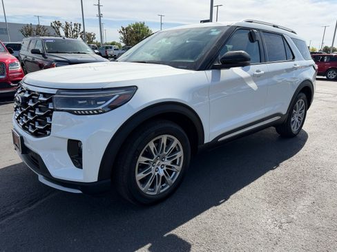 New 2026 Ford Explorer Platinum AWD/4WD image 7