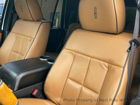 Used 2013 Lincoln Navigator 2WD image 17