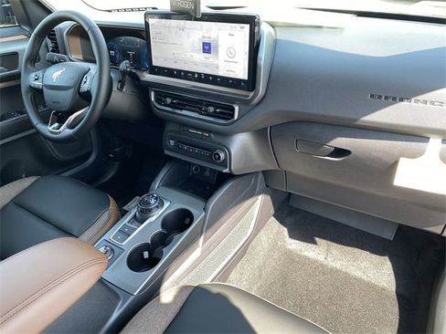 New 2025 Ford Bronco Sport Outer Banks image 37