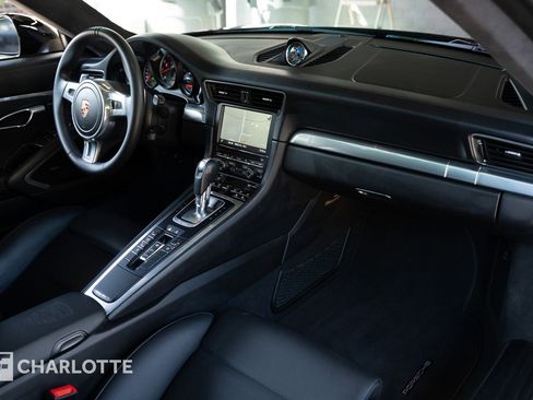 Used 2014 Porsche 911 Turbo AWD/4WD image 33