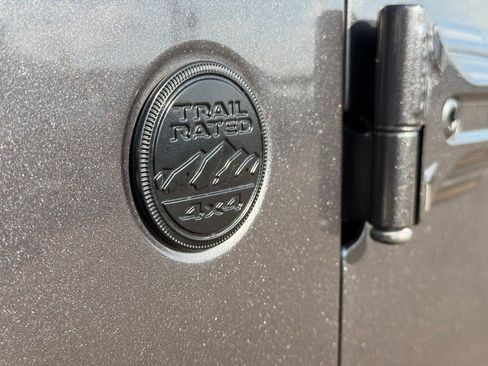 Used 2021 Jeep Wrangler Unlimited Sport AWD/4WD image 32