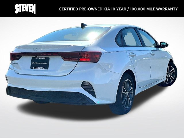 Certified 2024 Kia Forte LXS FWD image 7
