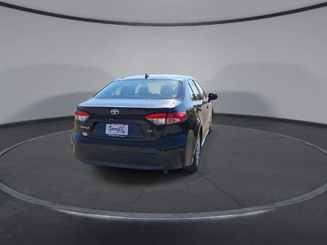 Used 2023 Toyota Corolla LE FWD image 7