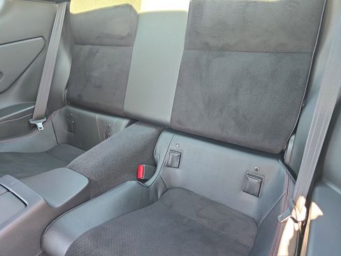 Used 2024 Toyota GR86 TRUENO Edition image 18