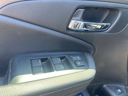 Used 2023 Honda Ridgeline Sport image 16