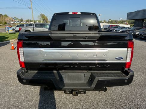 Used 2019 Ford F350 Platinum w/ Platinum Ultimate Package image 8