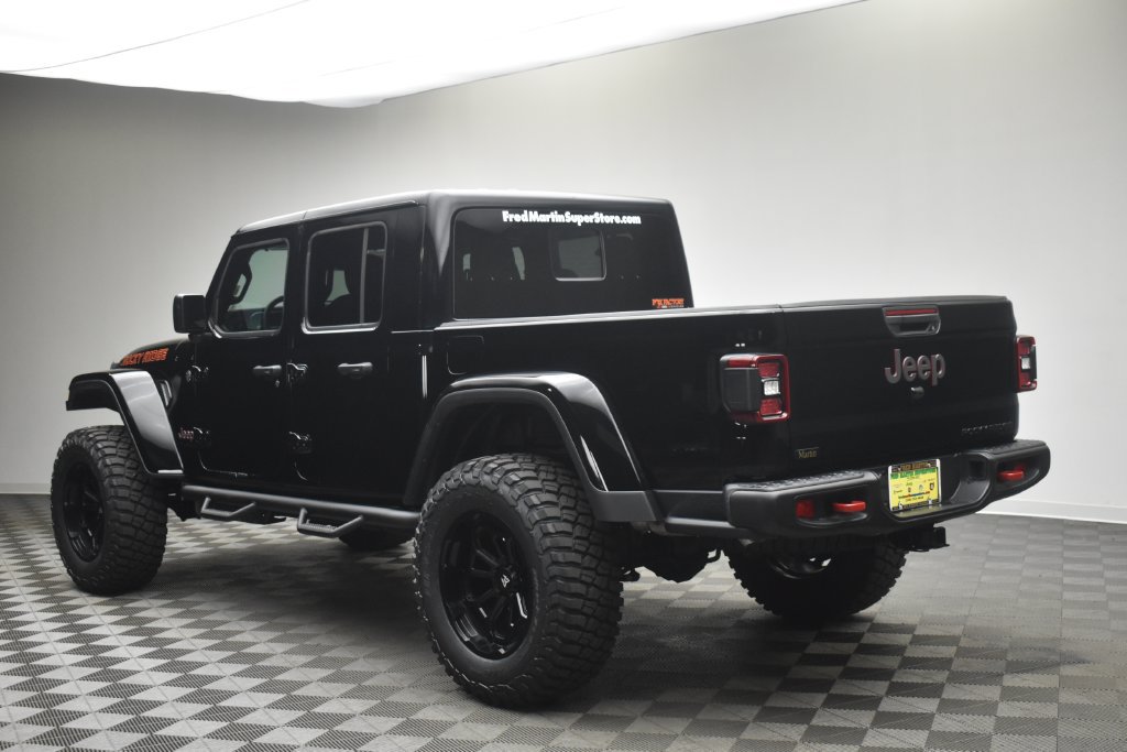 New 2026 Jeep Gladiator Rubicon w/ Technology Group AWD/4WD image 14