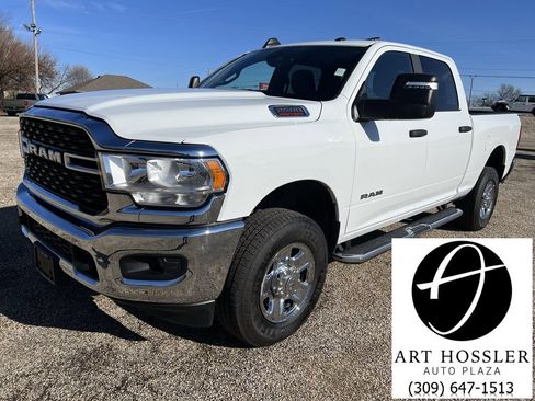 Used 2024 RAM 2500 Big Horn w/ Bed Utility Group image 1