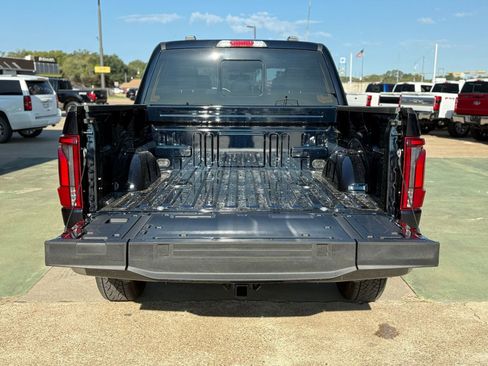 New 2025 Ford F150 King Ranch w/ FX4 Off-Road Package image 46