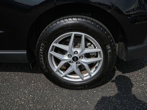 Certified 2024 Ford Edge SEL w/ Convenience Package AWD/4WD image 13