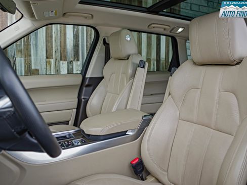 Used 2017 Land Rover Range Rover Sport HSE image 13