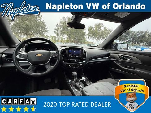 Used 2023 Chevrolet Traverse LT image 20